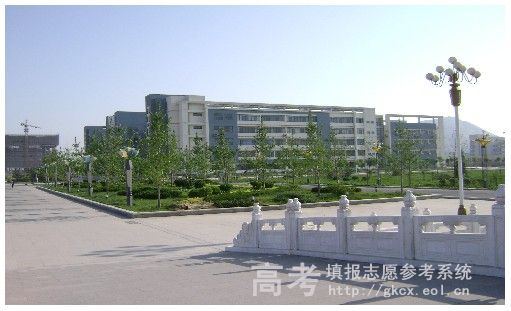 山东轻工业学院校园一角